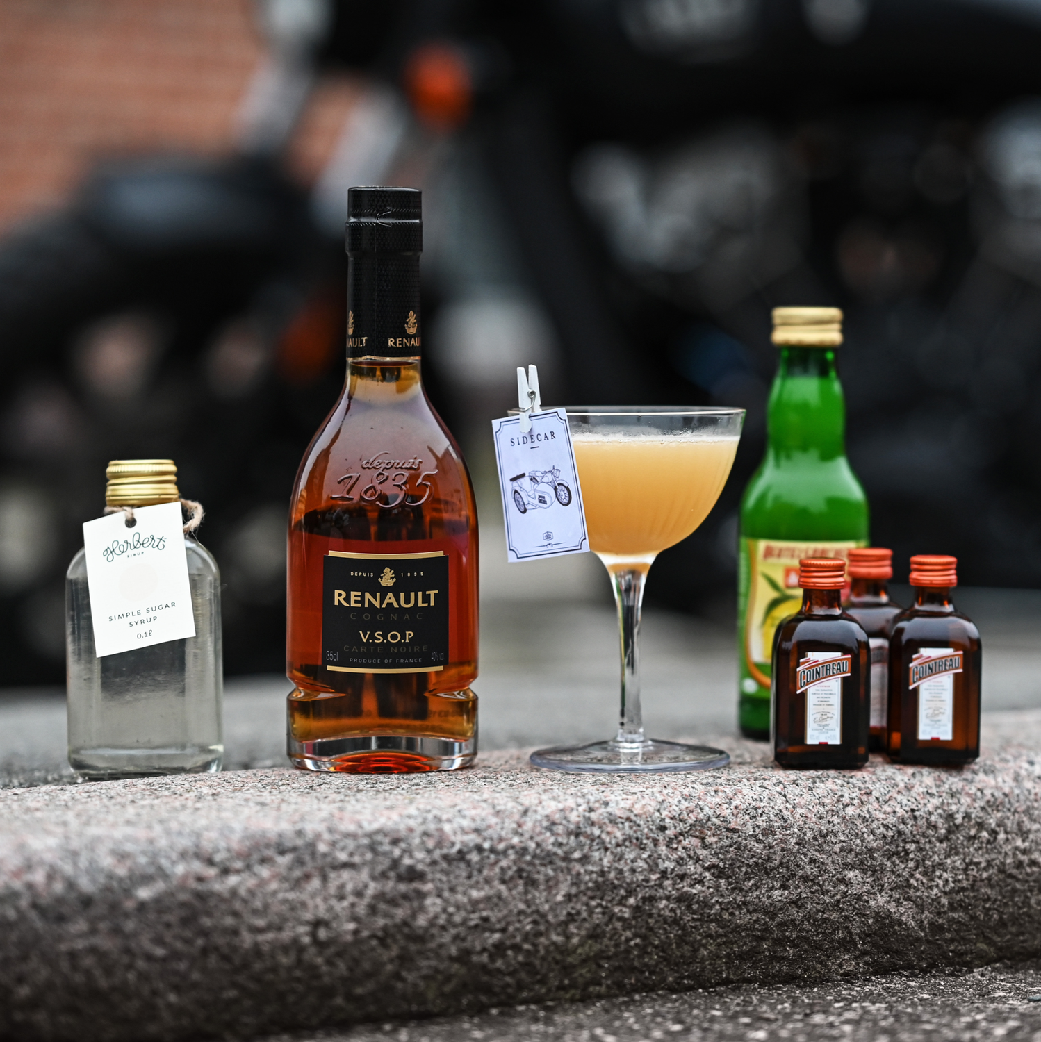 Sidecar Cocktail, Cognac, Orangelikør, Sukkersirup, Citronsaft